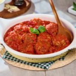 Albondigas de cordero San Luis con salsa napolitana